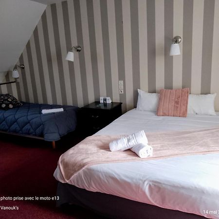 Hotel De L'Esperance แซ็ง-กาสต์-เลอ-กีโด ภายนอก รูปภาพ